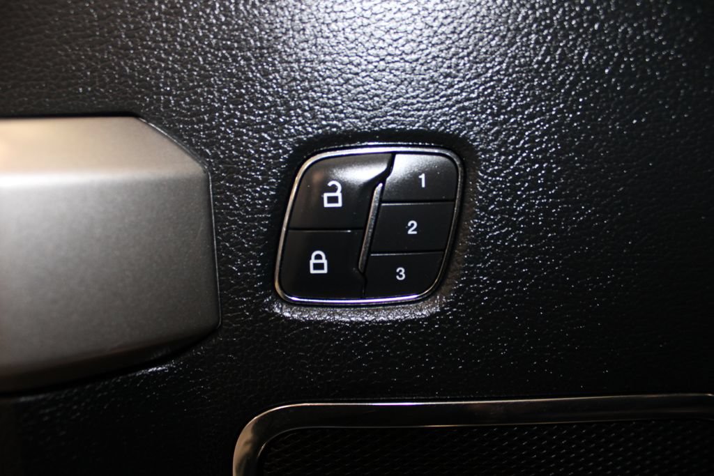 Certified 2020 Ford F150 Lariat AWD/4WD image 17