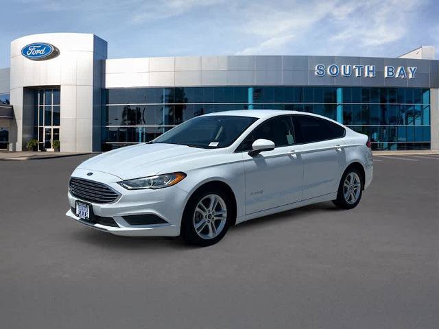 Certified 2019 Ford Fusion SE FWD image 1