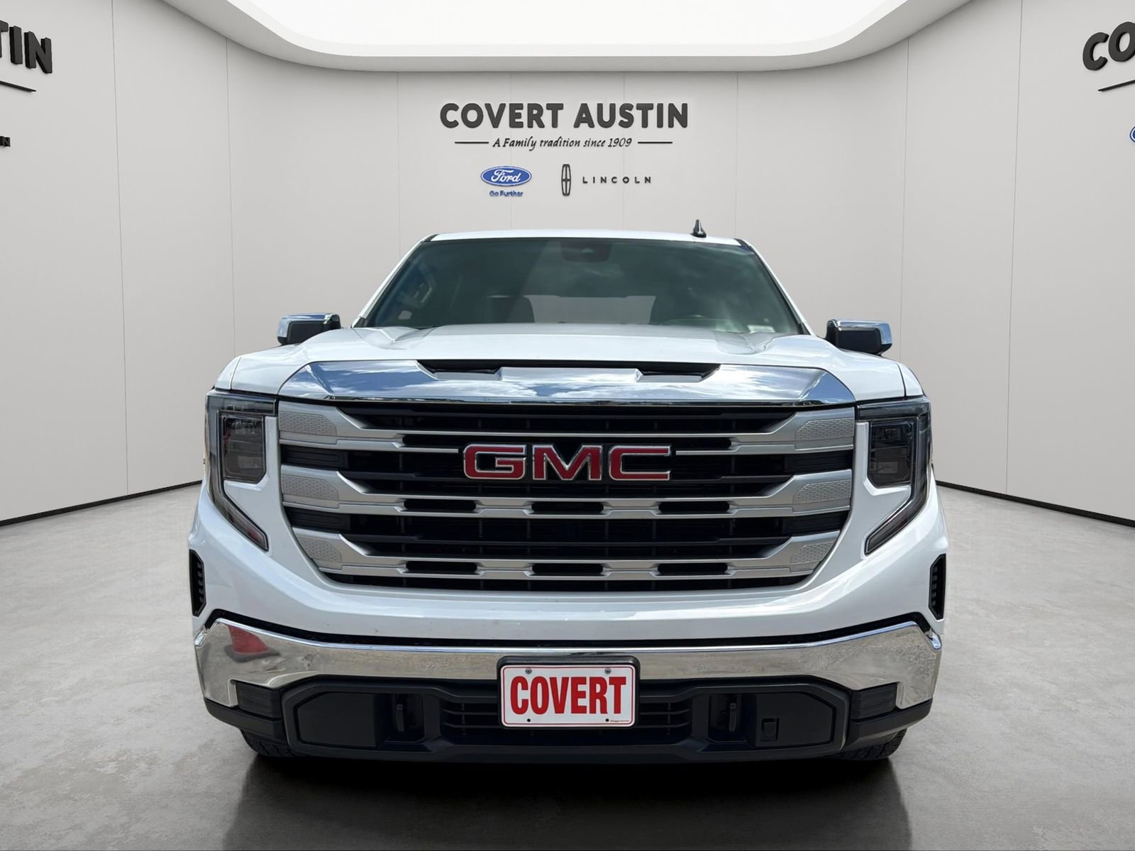 Used 2022 GMC Sierra 1500 SLE w/ Preferred Package AWD/4WD image 8