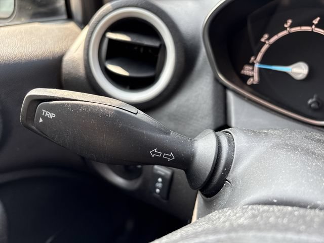 Certified 2017 Ford Fiesta SE FWD image 11