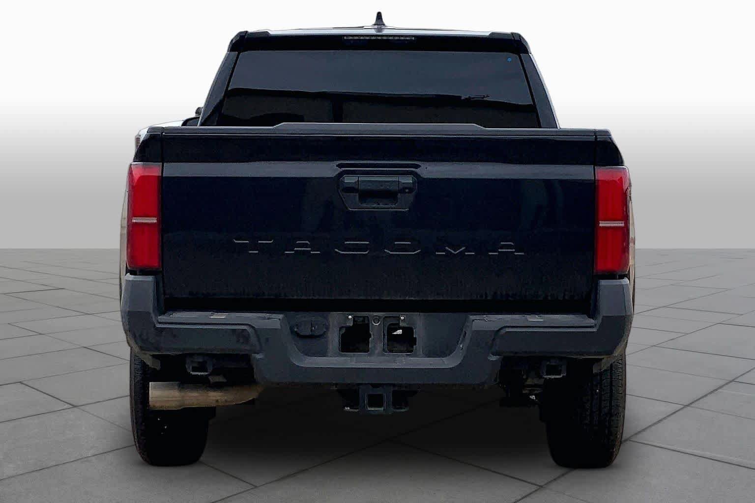 Used 2025 Toyota Tacoma SR RWD image 5