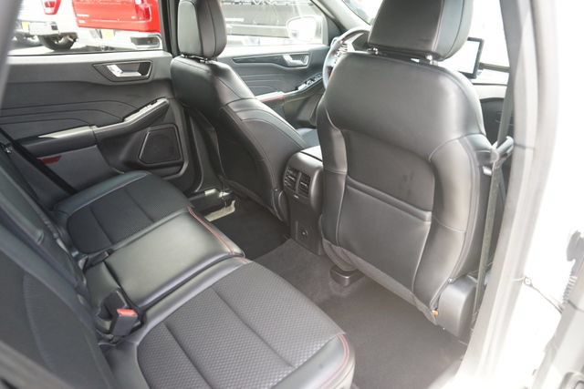 Certified 2025 Ford Escape ST-Line w/ Tech Pack #1 FWD image 14