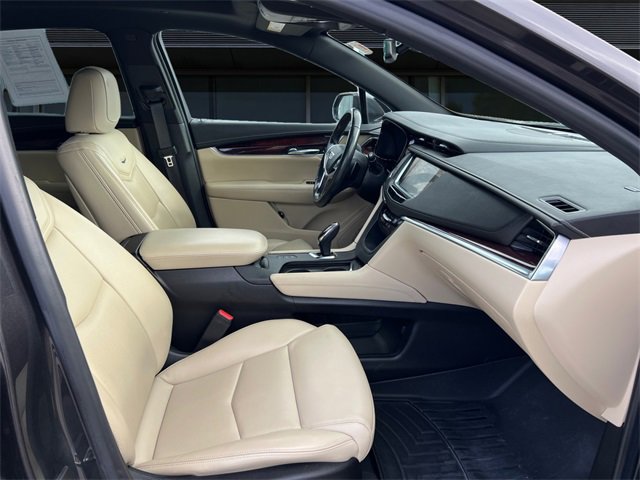 Used 2019 Cadillac XT5 Luxury image 15