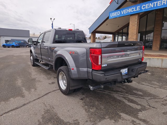 Certified 2022 Ford F450 Platinum w/ FX4 Off-Road Package image 2