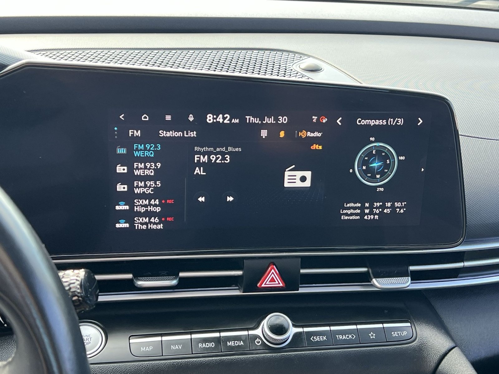 Used 2023 Hyundai Elantra Limited FWD image 26