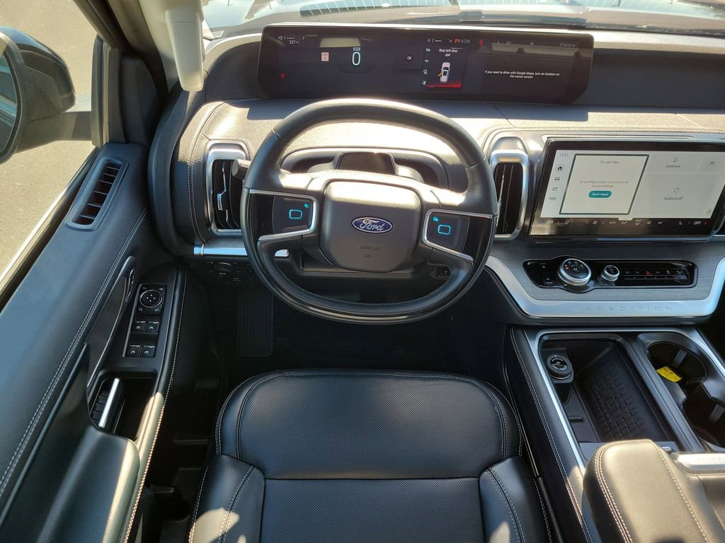 Certified 2025 Ford Expedition Max Platinum AWD/4WD image 17