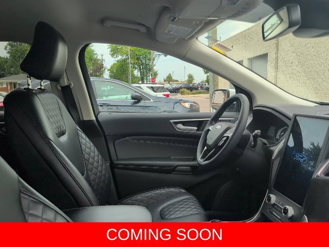 Certified 2024 Ford Edge Titanium AWD/4WD image 10