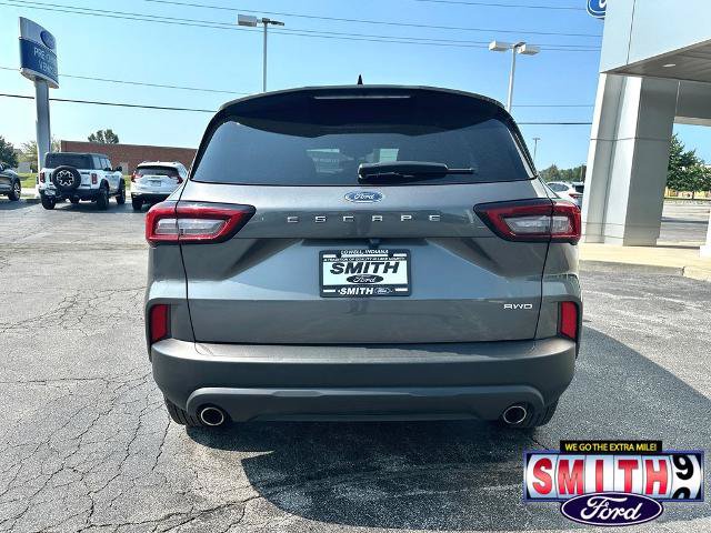 Certified 2025 Ford Escape ST-Line Select AWD/4WD image 8