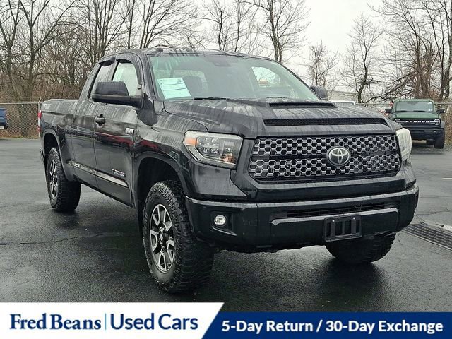 Used 2018 Toyota Tundra SR5 w/ TRD Sport Package image 11