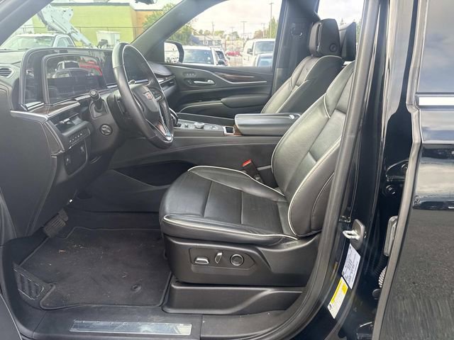 Used 2021 Cadillac Escalade Premium Luxury image 19