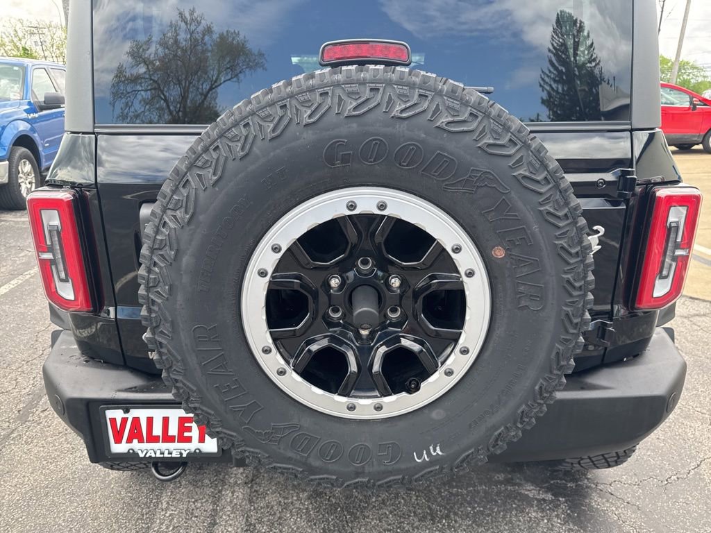 Certified 2023 Ford Bronco Big Bend w/ Sasquatch Package AWD/4WD image 43