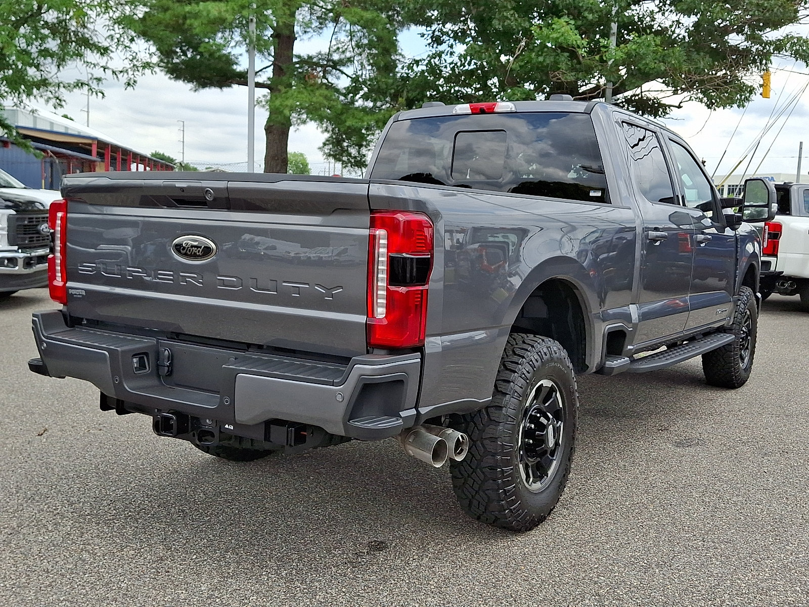 Certified 2026 Ford F250 Lariat w/ Tremor Off-Road Package AWD/4WD image 10