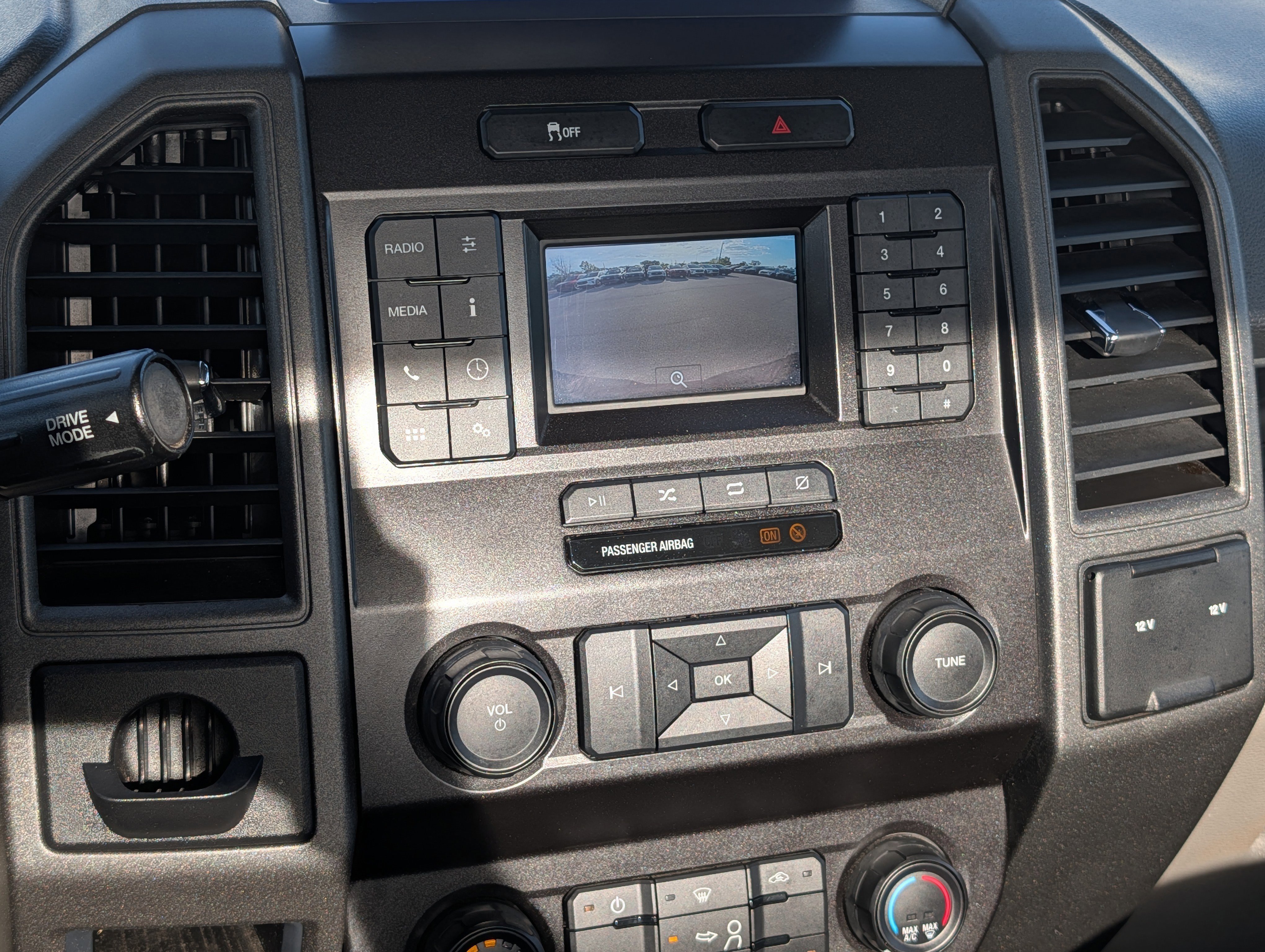 Certified 2022 Ford F350 XL w/ XL Value Package image 26