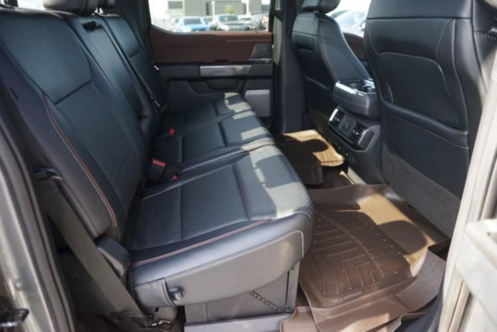 Certified 2022 Ford F150 Lariat w/ Max Trailer Tow Package AWD/4WD image 15