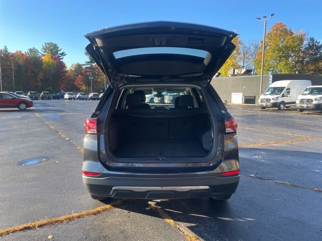 Used 2023 Chevrolet Equinox LT FWD image 9
