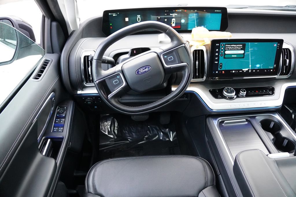 Certified 2025 Ford Expedition Max Platinum image 22