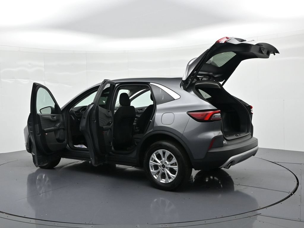 Certified 2024 Ford Escape Active AWD/4WD image 24