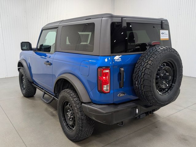 Certified 2022 Ford Bronco Black Diamond image 3