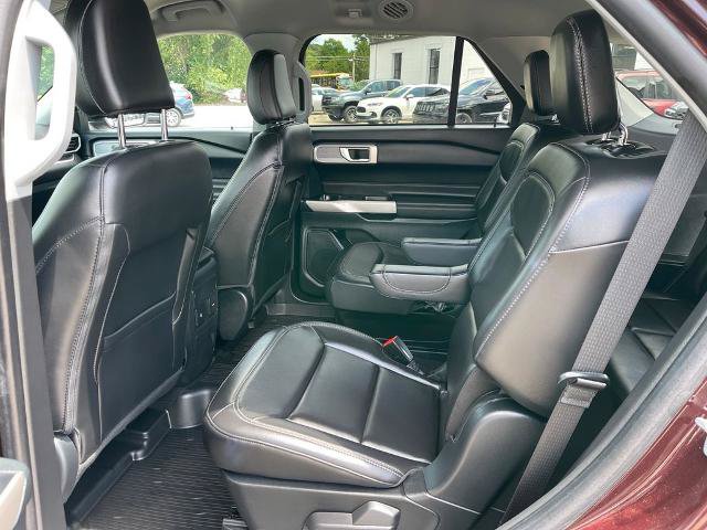 Certified 2023 Ford Explorer XLT w/ Equipment Group 202A AWD/4WD image 18