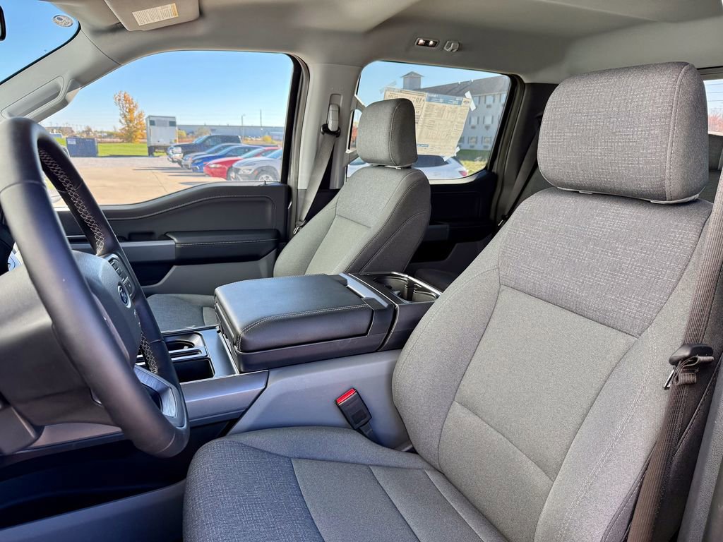 Certified 2025 Ford F150 XLT w/ Equipment Group 303A High image 10