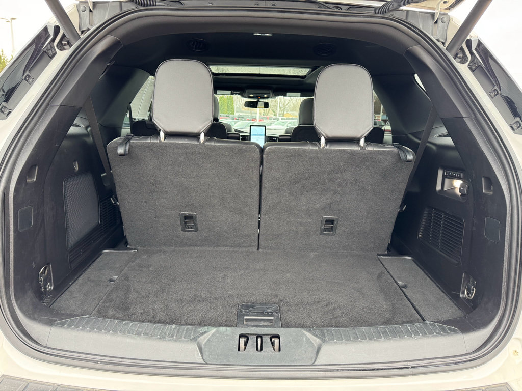 Certified 2021 Ford Explorer ST w/ Equipment Group 401A AWD/4WD image 8