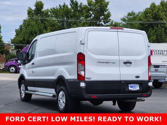 Certified 2025 Ford Transit 250 Low Roof w/ Exterior Upgrade Package RWD image 7
