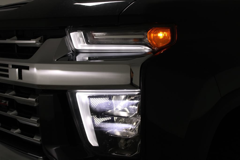 Used 2020 Chevrolet Silverado 3500 LTZ AWD/4WD image 59