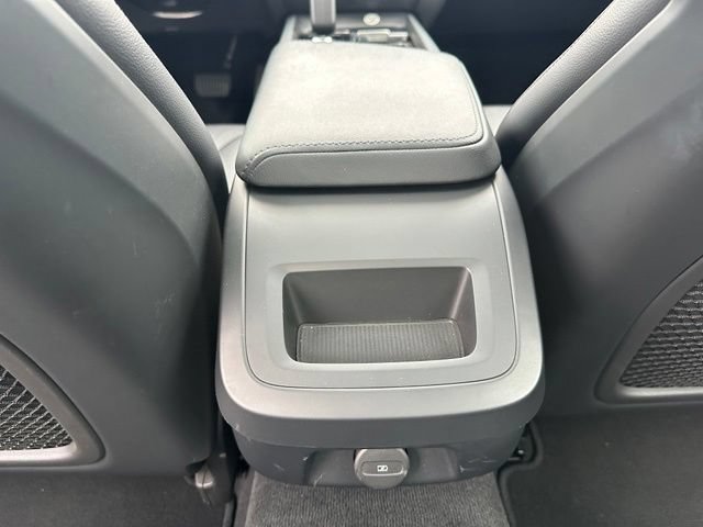 Used 2024 Volvo S60 B5 Core FWD image 30