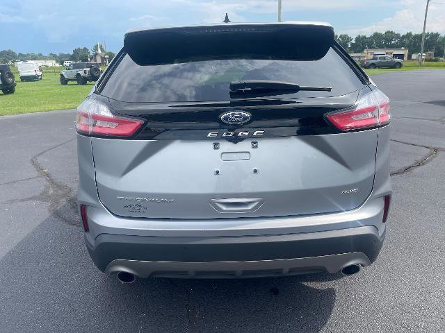 Certified 2024 Ford Edge Titanium image 3