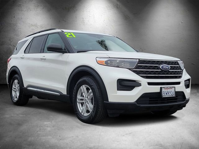 Certified 2021 Ford Explorer XLT image 2