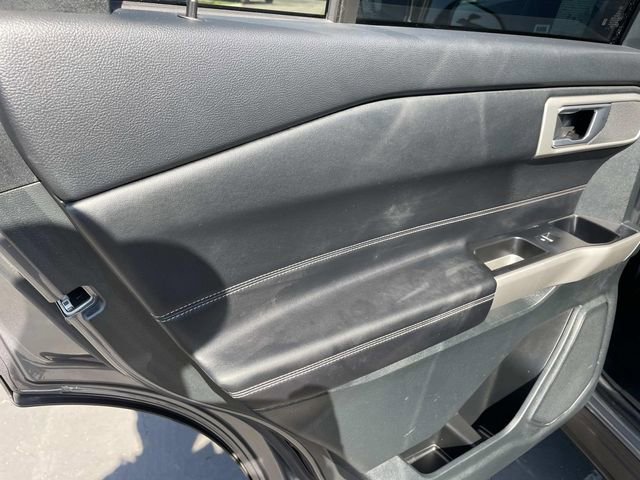 Certified 2023 Ford Explorer XLT image 32