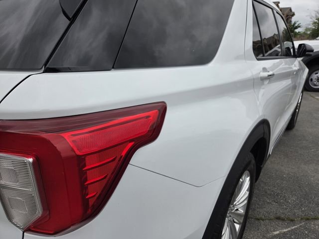 Certified 2020 Ford Explorer Limited AWD/4WD image 8