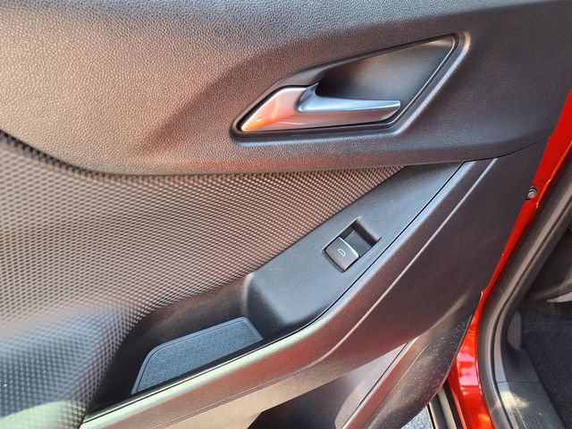 Used 2025 Chevrolet Equinox RS w/ Safety and Technology Package FWD image 19