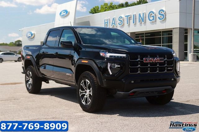 Used 2025 GMC Canyon AT4