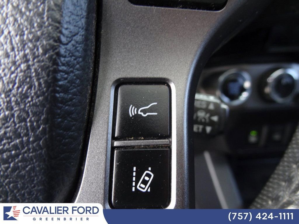 Used 2018 Toyota Tacoma TRD Off-Road image 22