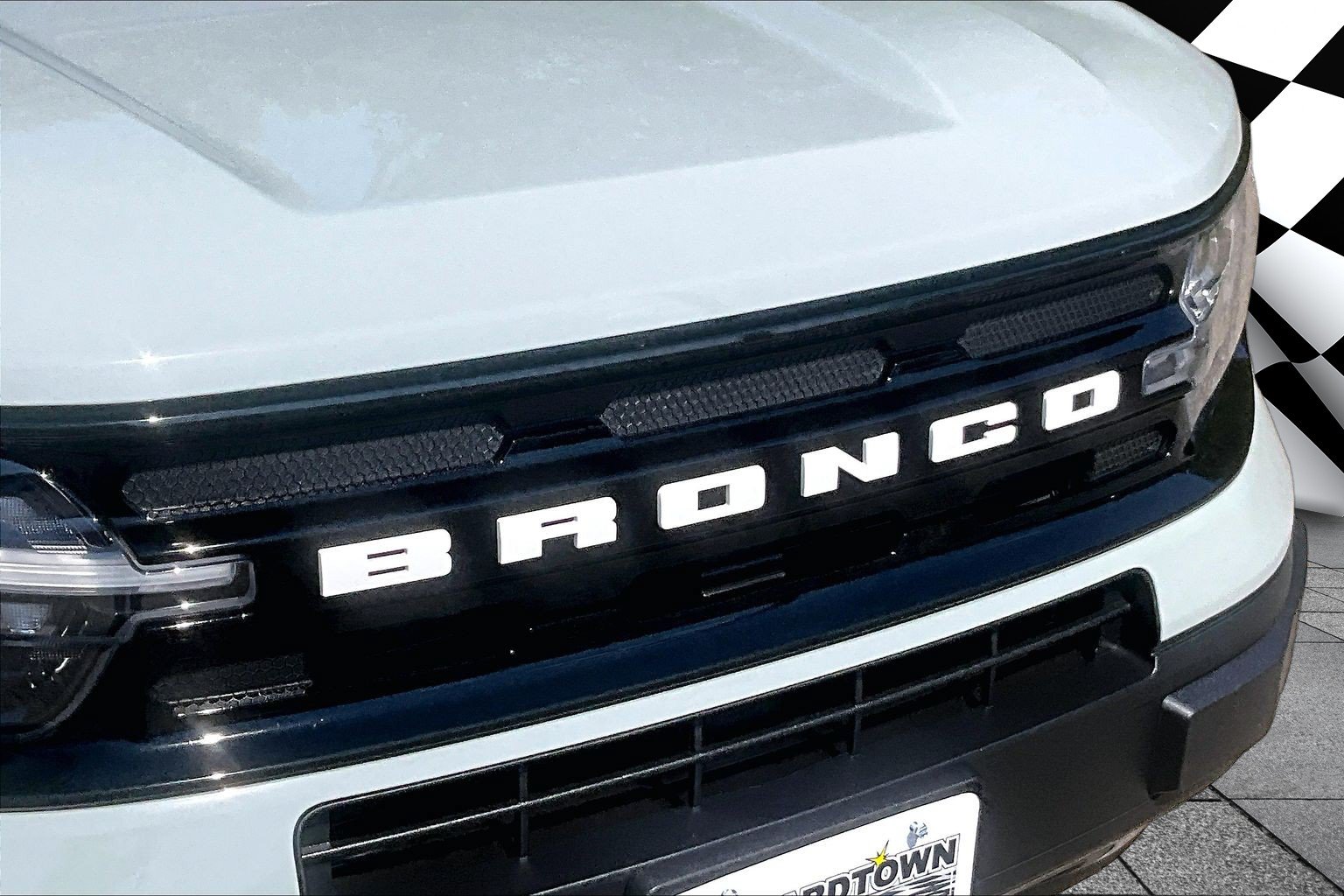 Certified 2023 Ford Bronco Sport Outer Banks w/ Tech Package AWD/4WD image 28