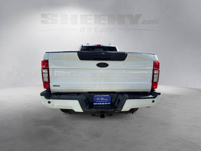 Certified 2022 Ford F250 XLT w/ Black Appearance Package AWD/4WD image 12