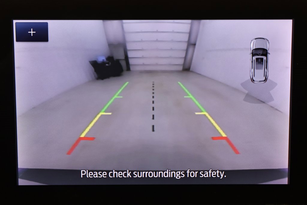 Certified 2020 Ford Explorer XLT w/ Equipment Group 202A image 35