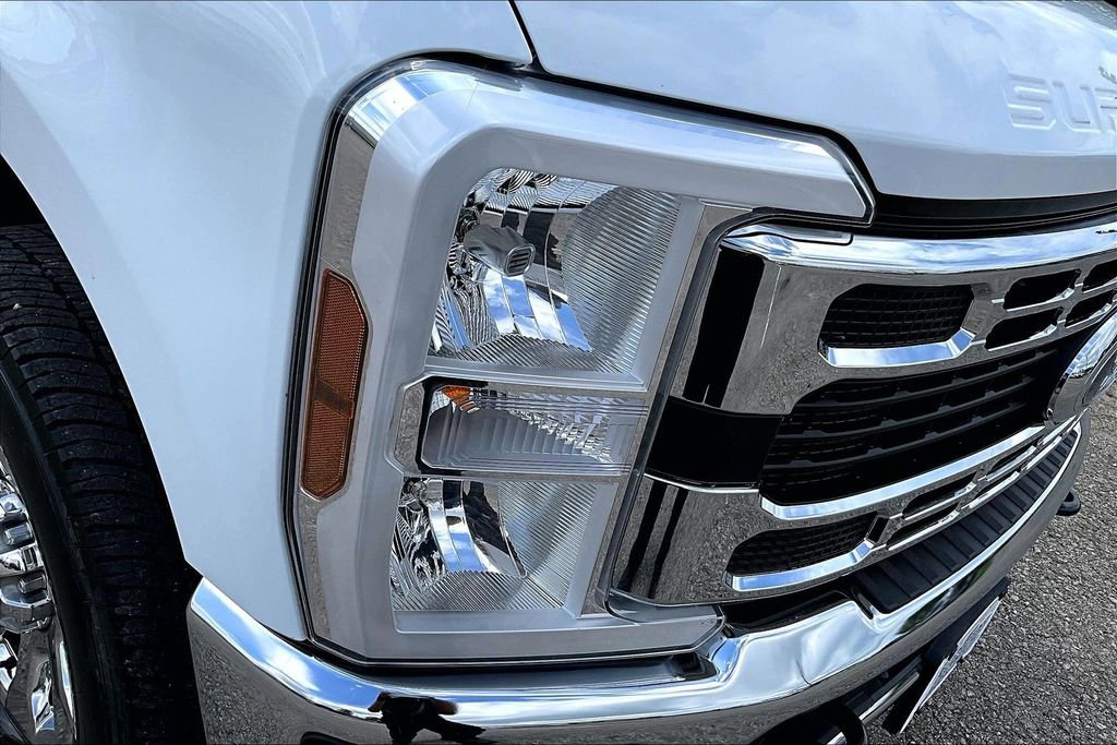 Certified 2024 Ford F350 XLT AWD/4WD image 30