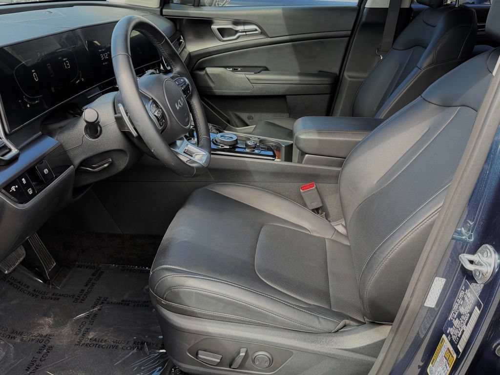 Used 2025 Kia Sportage EX AWD/4WD image 15