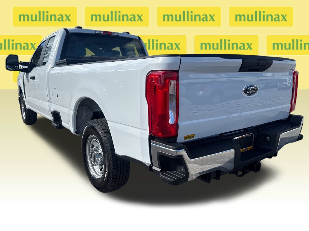 Certified 2026 Ford F250 XL w/ XL Chrome Package RWD image 9