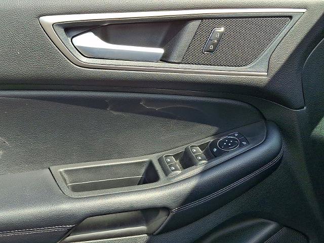 Certified 2023 Ford Edge SEL w/ Convenience Package AWD/4WD image 13