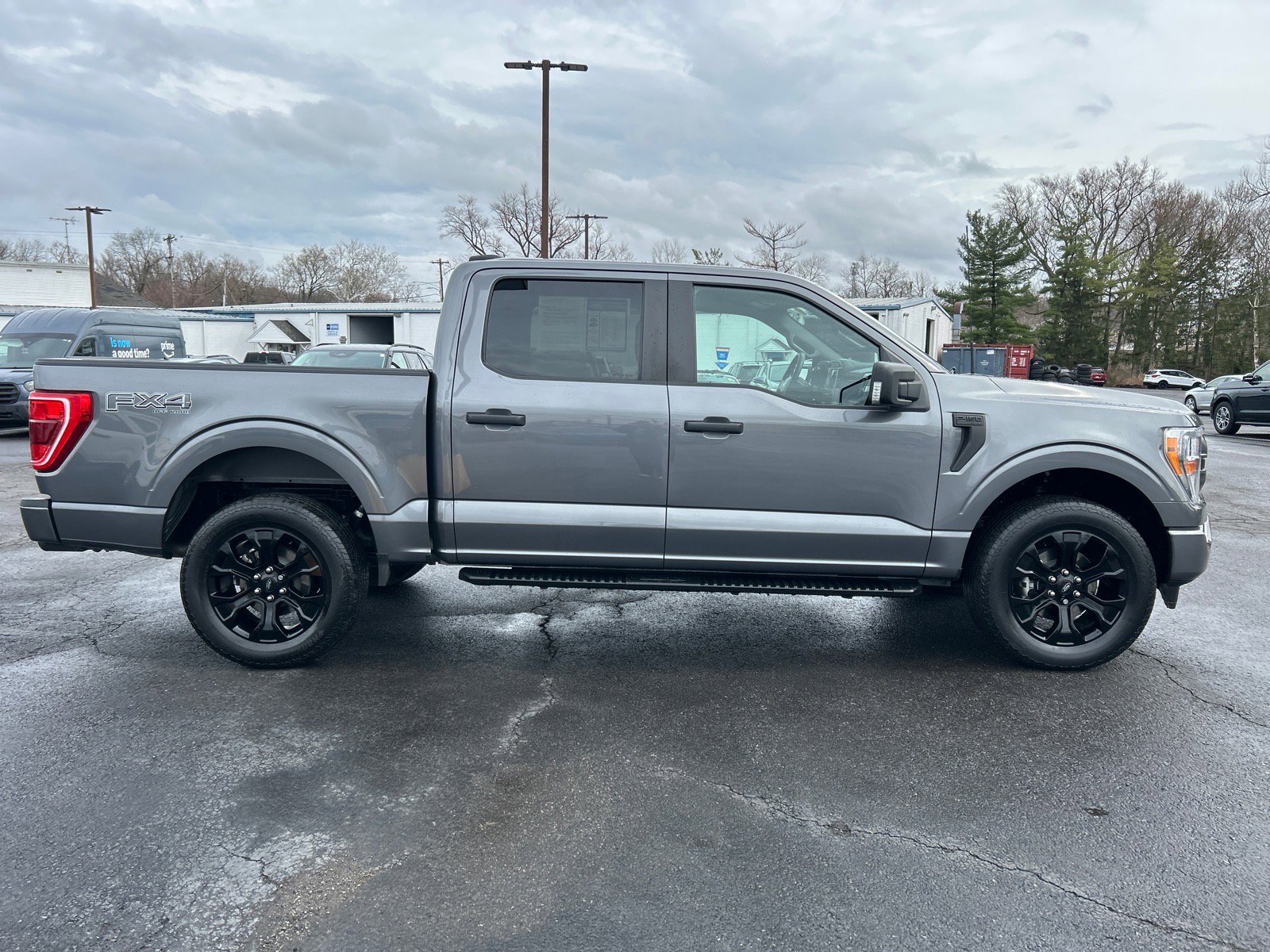Certified 2022 Ford F150 XL w/ STX Black Appearance Package image 15