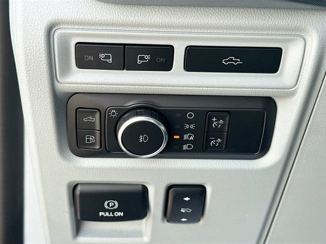 Certified 2022 Ford F150 Limited AWD/4WD image 35