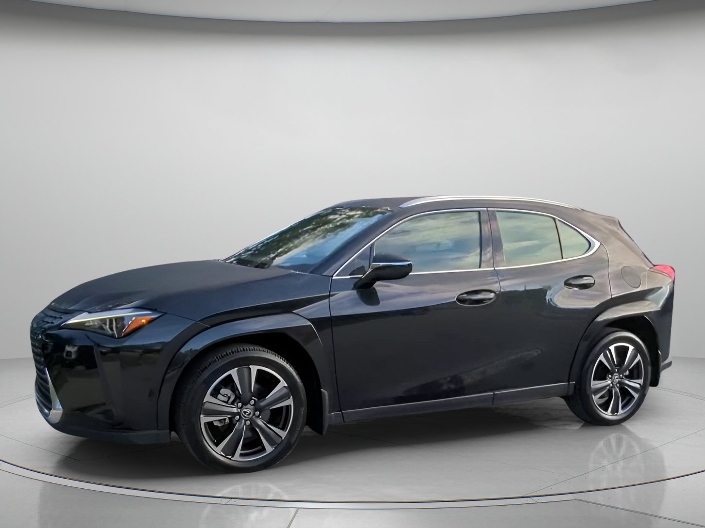 Used 2025 Lexus UX 300h FWD w/ Cold Area Package image 14