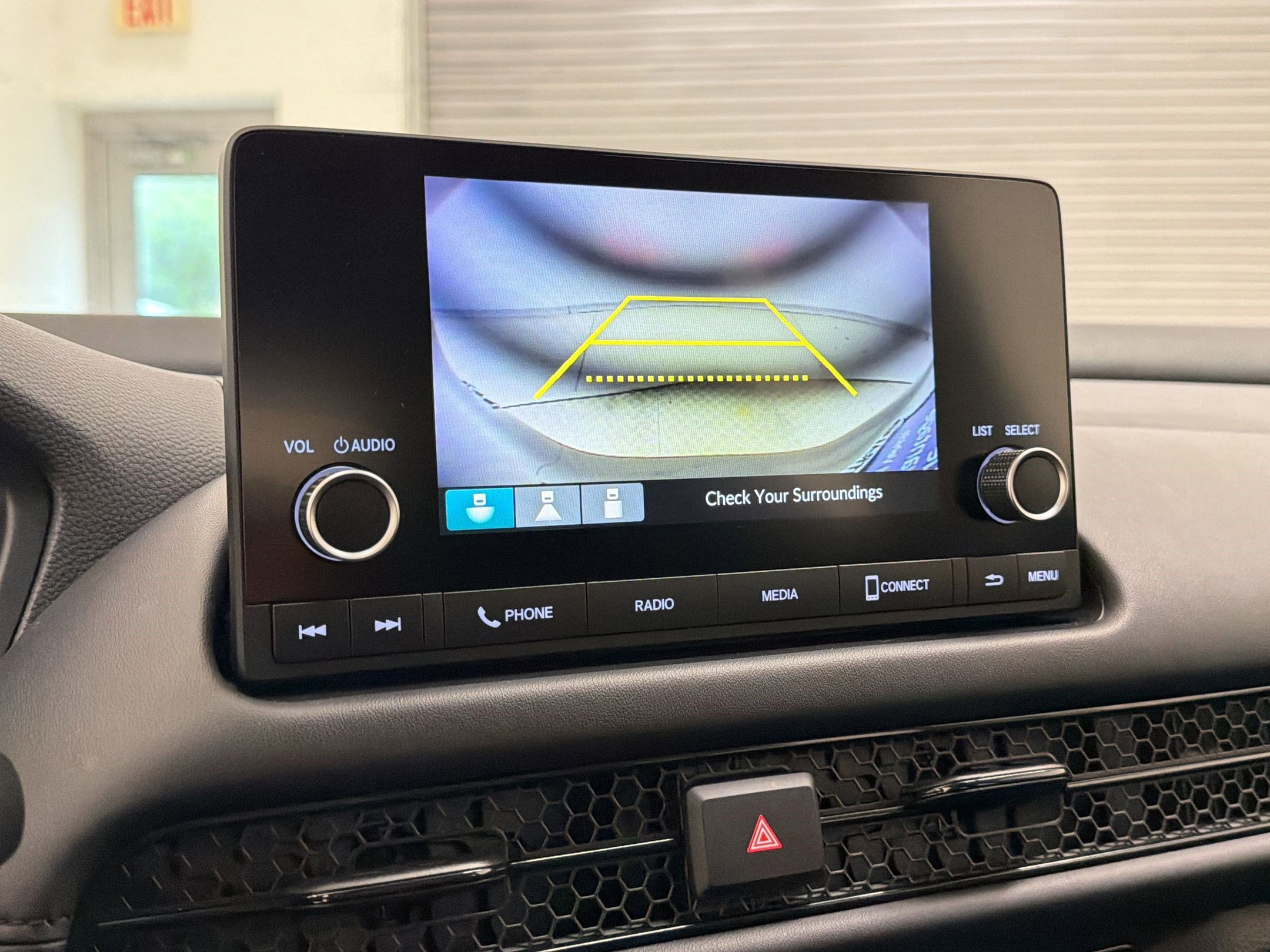Used 2025 Honda HR-V LX image 24