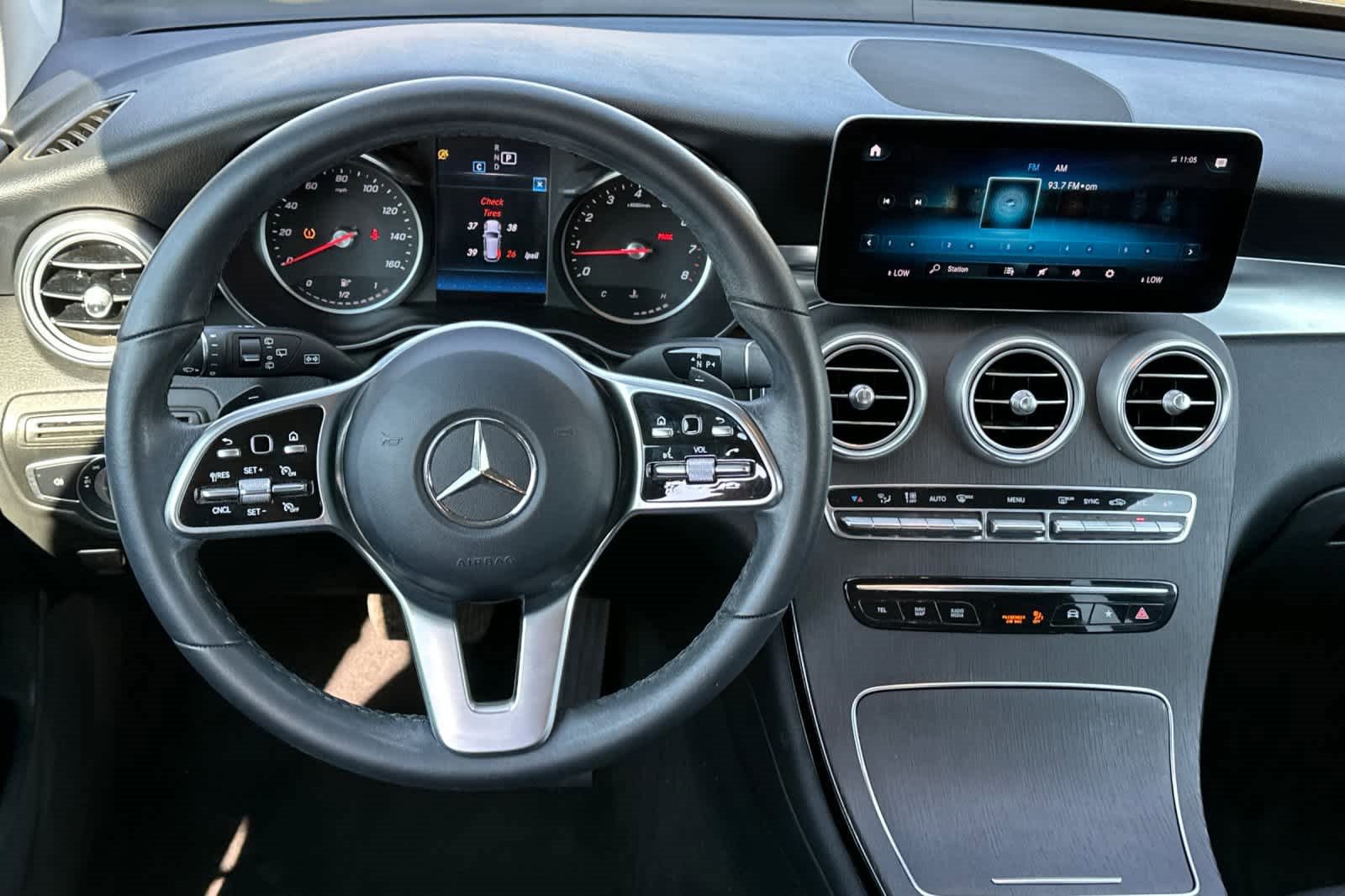 Used 2022 Mercedes-Benz GLC 300 GLC 300 image 15