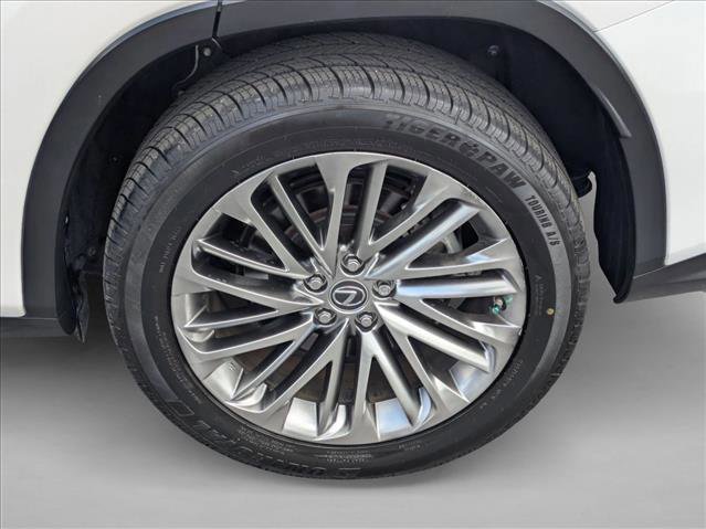 Used 2020 Lexus RX 450h AWD w/ Luxury Package image 26