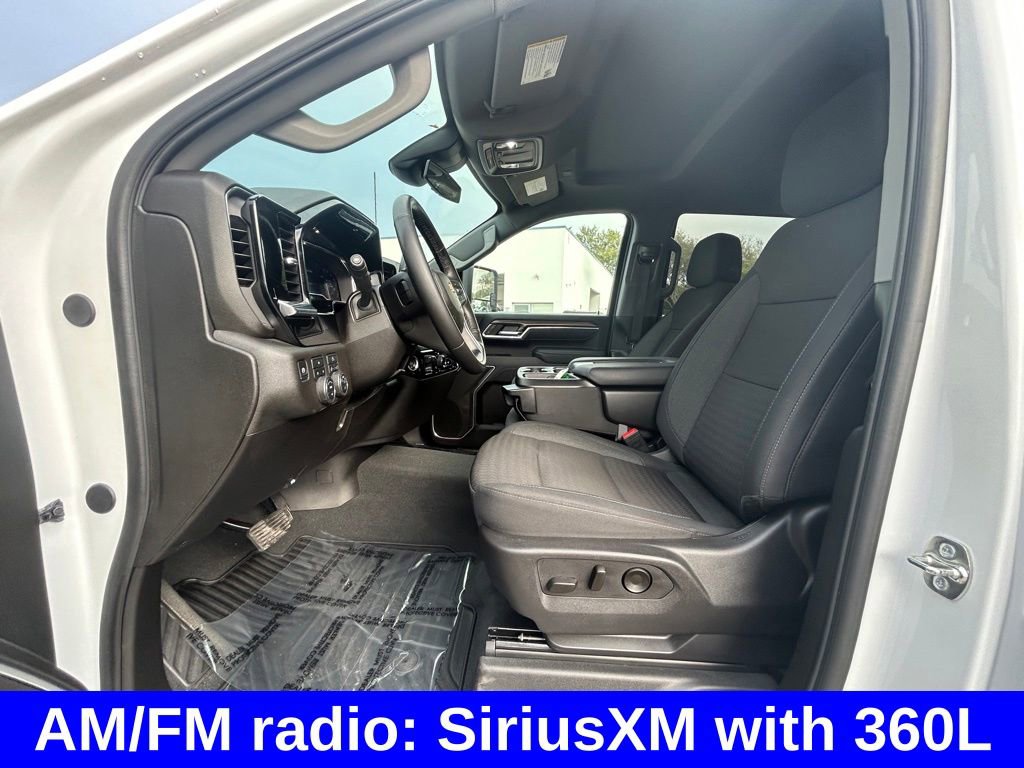 Used 2025 Chevrolet Silverado 2500 LT w/ Convenience Package image 10