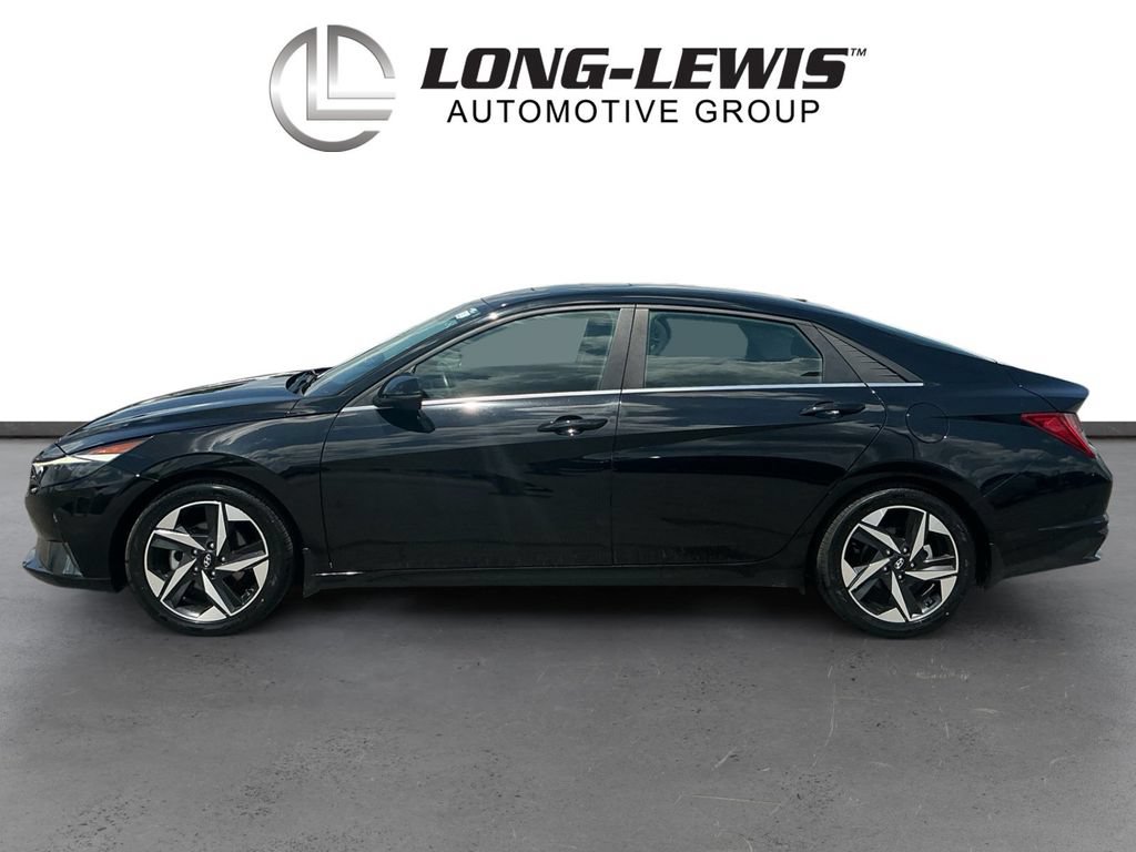 Used 2023 Hyundai Elantra Limited FWD video 2